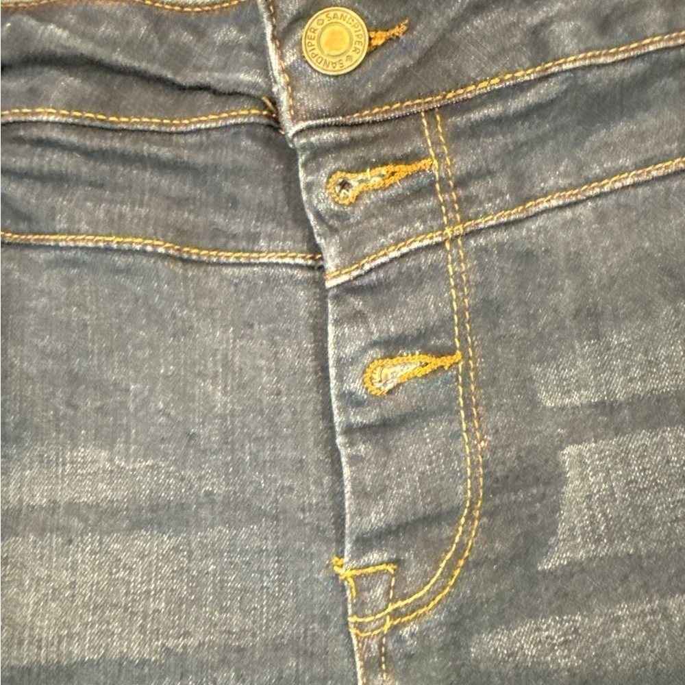Sandpiper Dark Blue Jean Shorts with Rolled Hems and Distressed Look Size 20 EUC - Picture 3 of 7